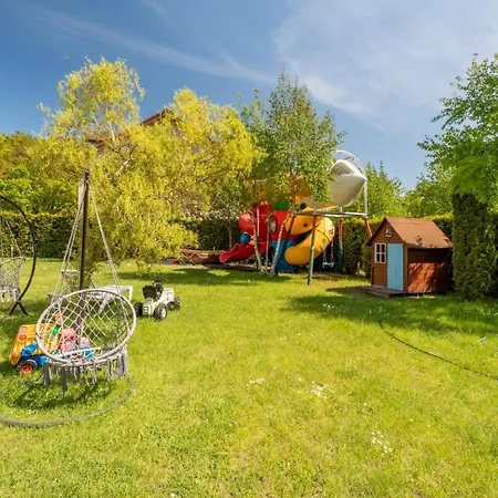 Goscinne Przystan 홈스테이 데브키