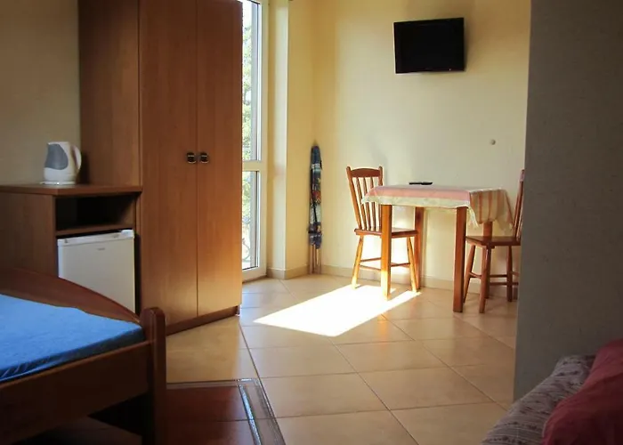 Goscinne Przystan * Dębki