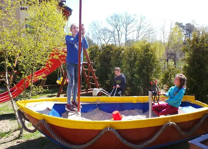 Goscinne Przystan Dębki